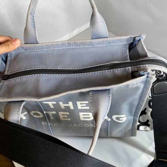 Marc Jacobs The Tote bag Blue shadow Medium - Picture 12 of 15